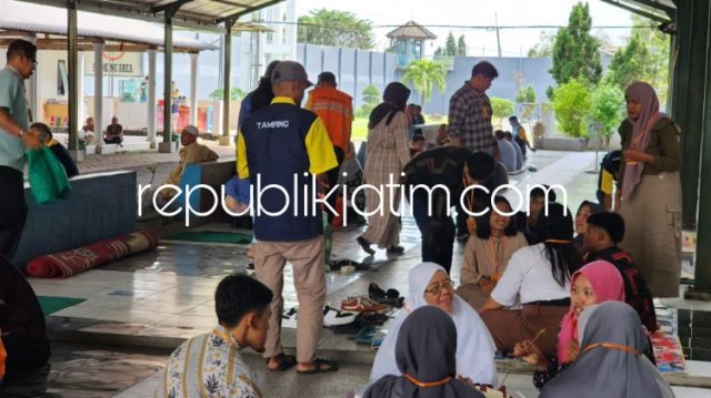 Keluarga Warga Binaan Antusias Manfaatkan Kunjungan Khusus Idul Fitri 1445 Hijriyah di Lapas Surabaya